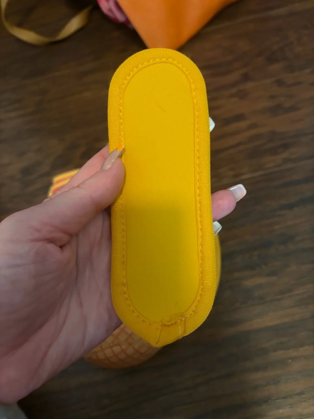 Juggy Ice Cream Cone Crossbody Bag - Yellow & Pink - Picture 3 of 6